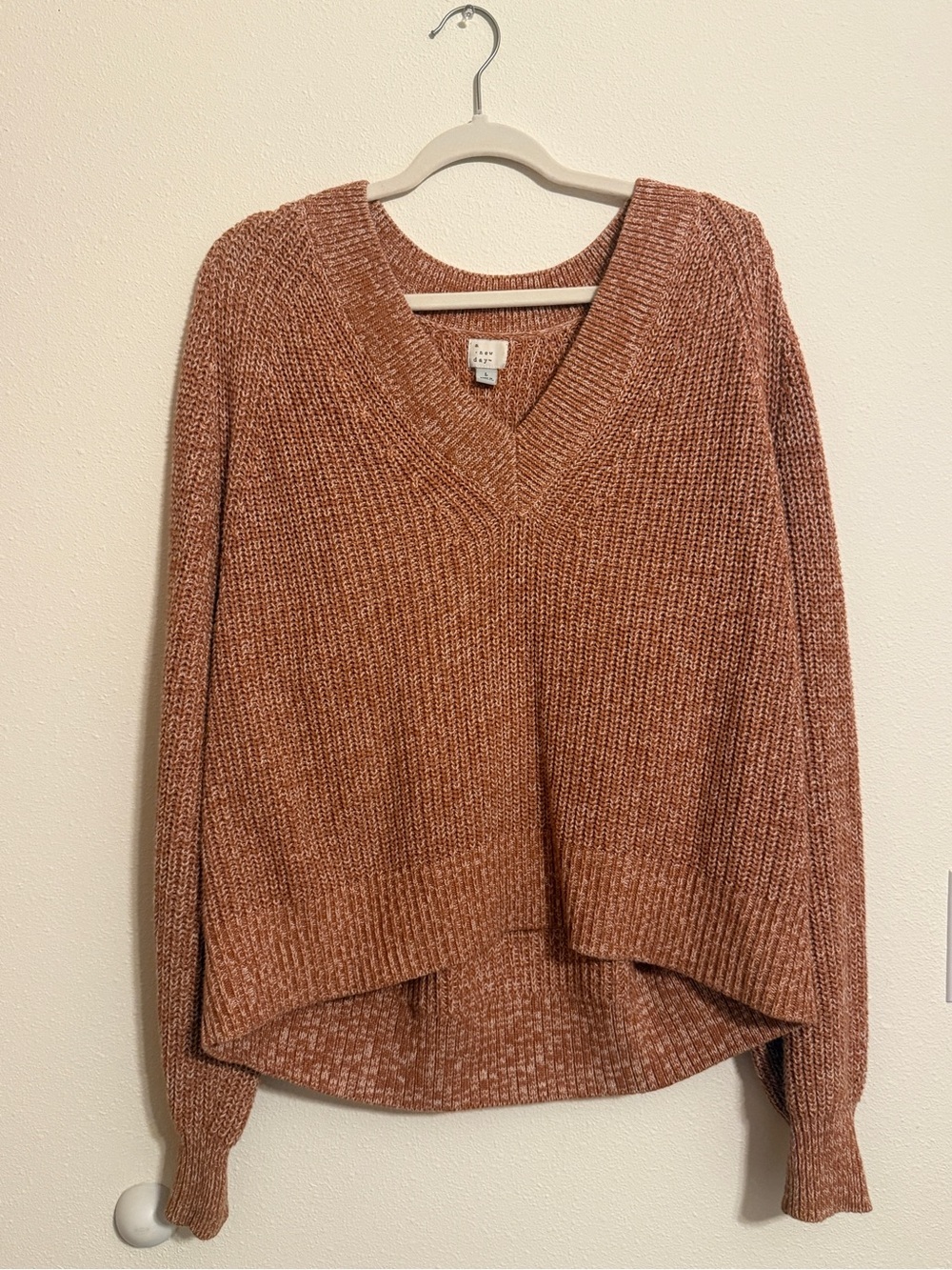 a new day V-Neck Pullover Sweater in Rusty Brown